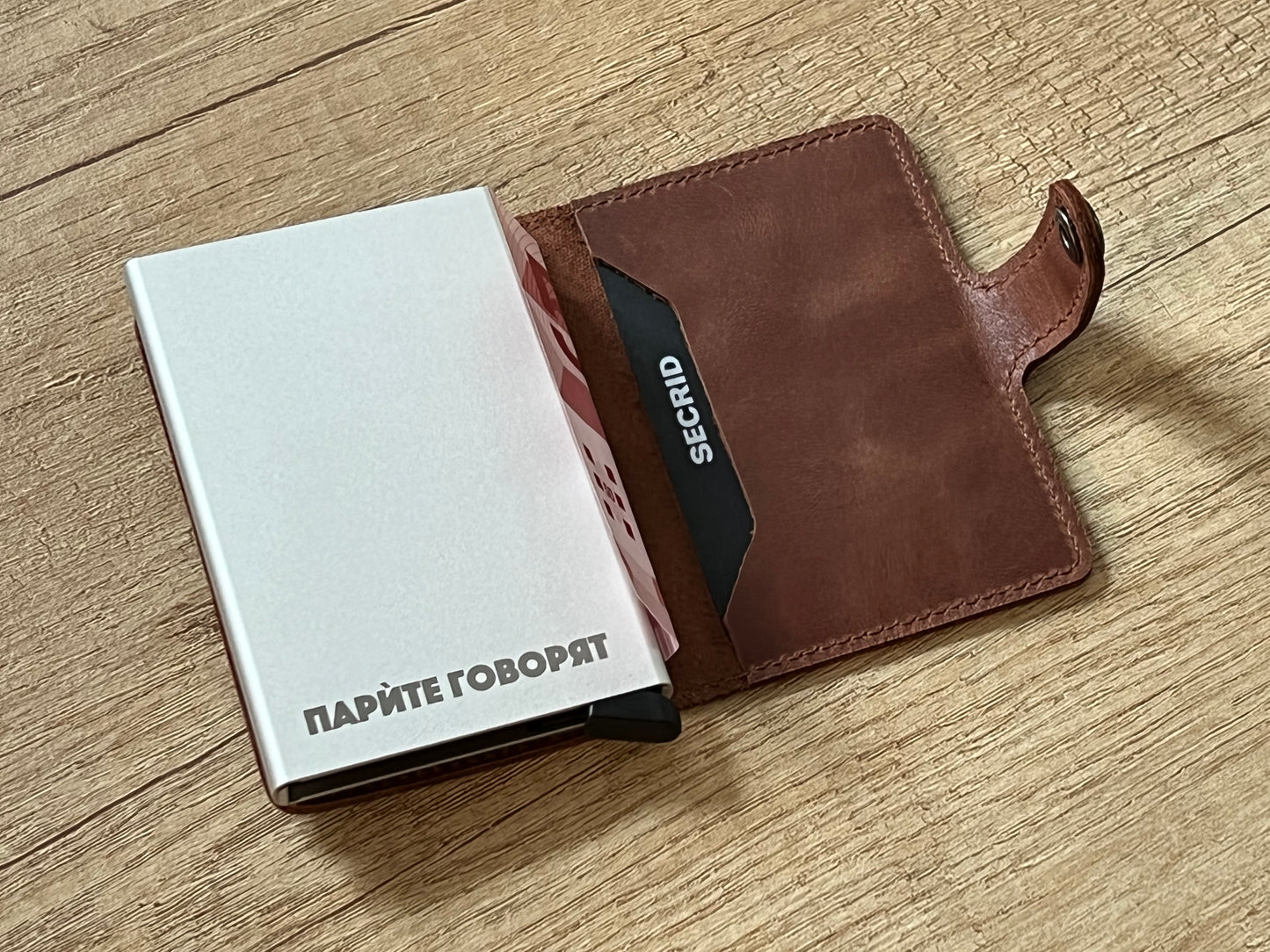 Кожен портфейл SECRID miniwallet - Парите говорят
